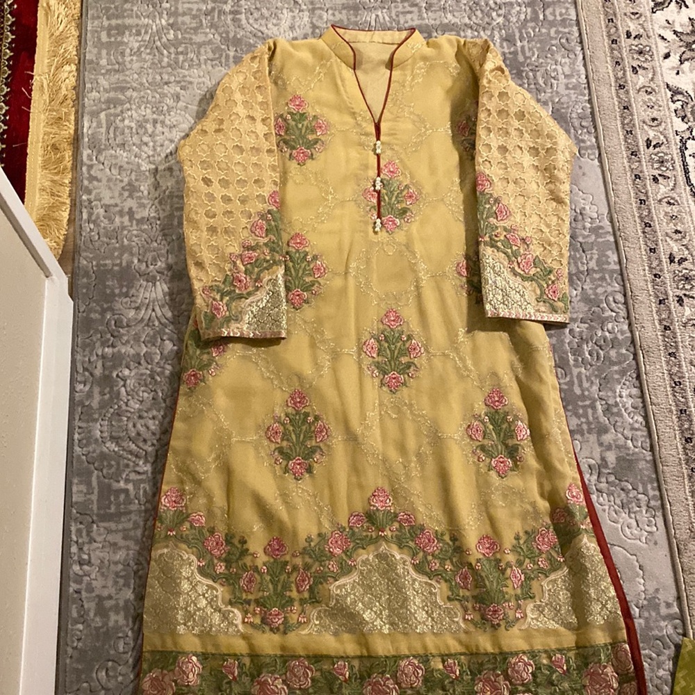 Pakistani dress with long sleeve 3 pieces